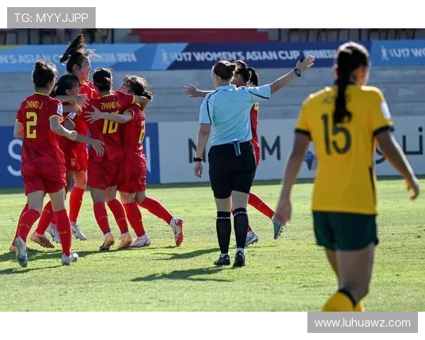 中国女子五人制足球亚洲杯揭幕战3-1战胜澳大利亚喜迎开门红